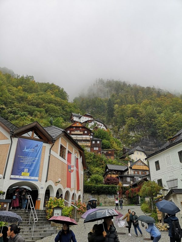 hallstatt0120 Hallstatt-世界最美小鎮 哈斯塔特 陰雨天的朦朧美感