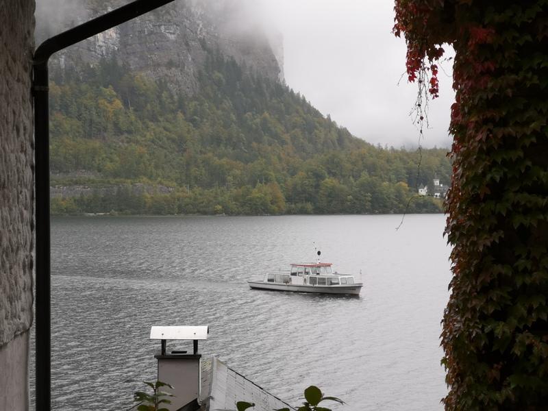 hallstatt0132 Hallstatt-世界最美小鎮 哈斯塔特 陰雨天的朦朧美感