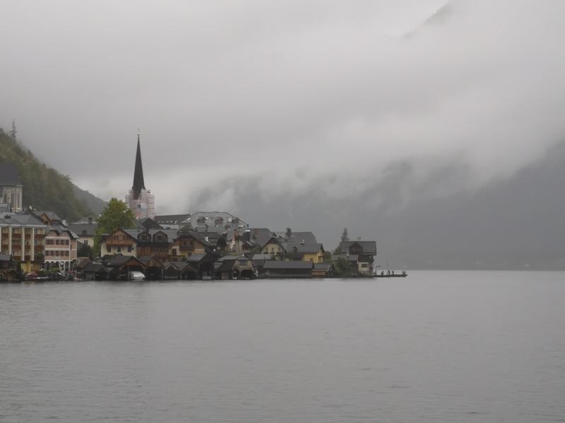 hallstatt0146 Hallstatt-世界最美小鎮 哈斯塔特 陰雨天的朦朧美感