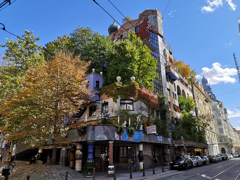 hundredwater001003 Vienna-百水公寓 色彩繽紛綠意 維也納特色建築