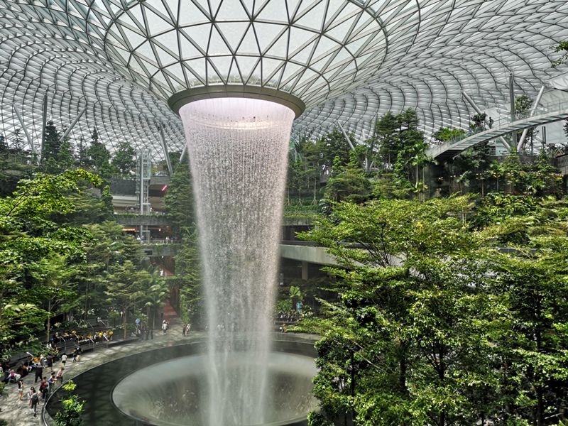 jewelchangiiii02 Singapore-Jewel Changi星耀樟宜 城市中的森林谷 綠意中人工瀑布雨漩渦超吸精 新加坡樟宜機場必訪
