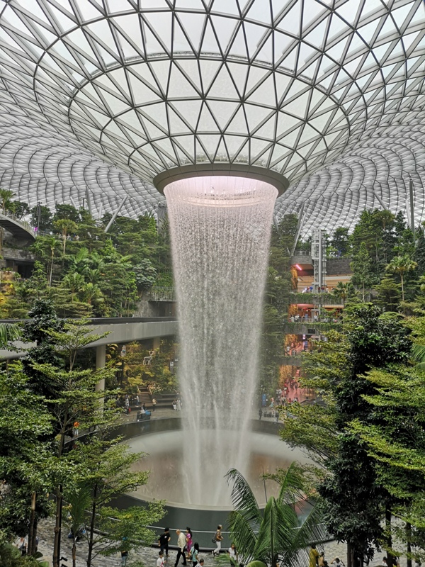 jewelchangiiii19 Singapore-Jewel Changi星耀樟宜 城市中的森林谷 綠意中人工瀑布雨漩渦超吸精 新加坡樟宜機場必訪