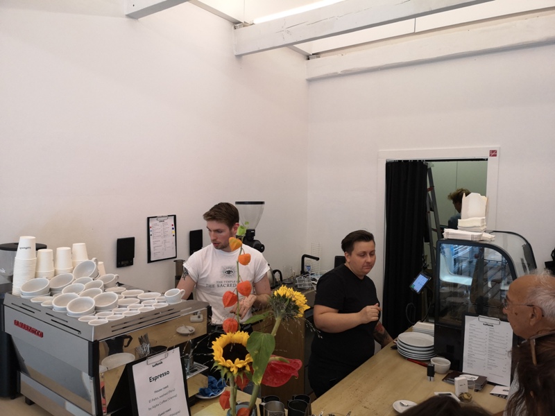 kaffemilk03 Vienna-維也納Kaffemik簡約不起眼鬧中取靜來一杯手沖咖啡