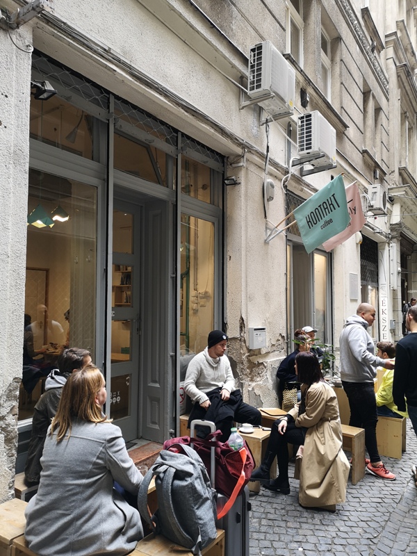 kontakt03 Budapest-布達佩斯Kontakt 咖啡會說話