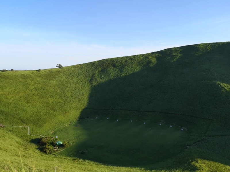 mtomuro00106 Izu-輕鬆愜意 與眾不同的火山口輕鬆逛 超美大室山