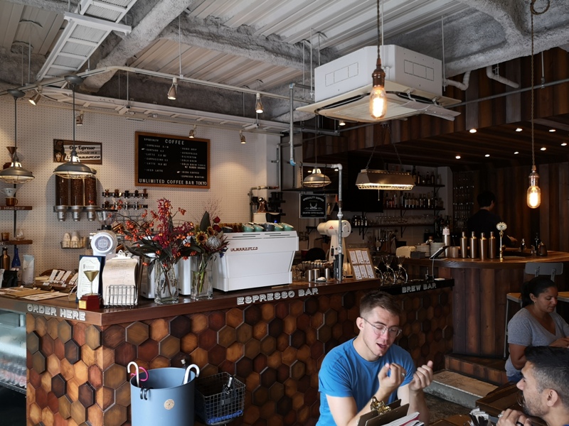 unlimitedcoffee09 Sumida-Unlimited Coffee Bar晴空塔旁型男手沖BAR