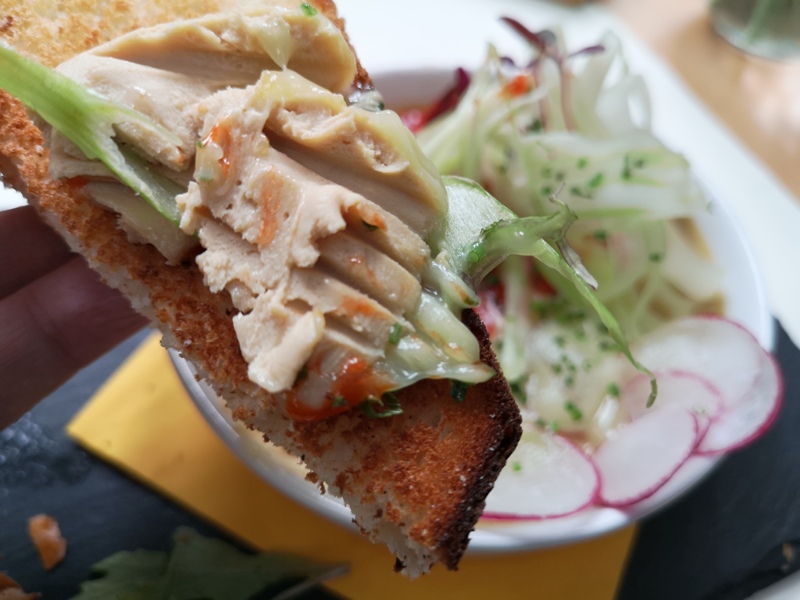 zeller13 Budapest-布達佩斯Zeller Bistro軟香滑順鵝肝前菜搭酥香的鴨胸...好吃好吃