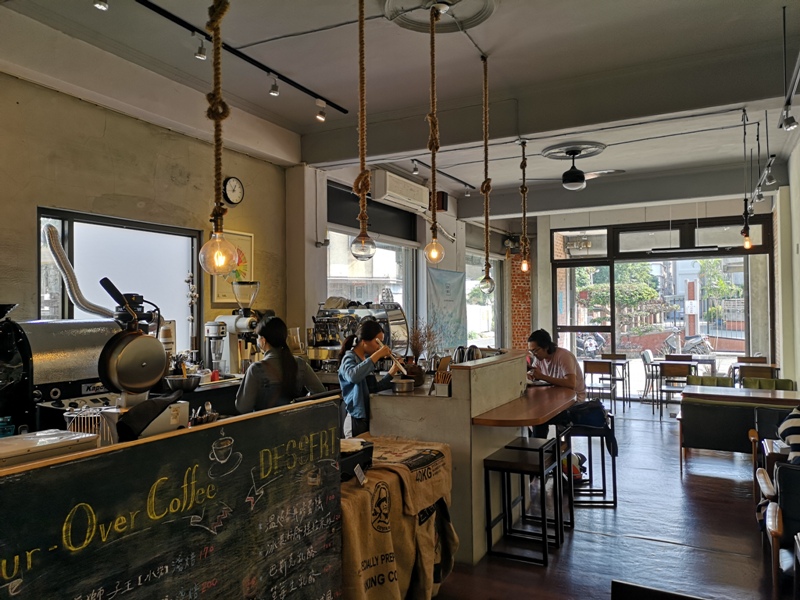 23cafe07 新竹-貳參咖啡 復古風正夯...老宅新風貌