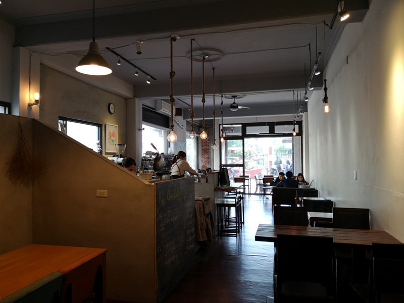 23cafe10 新竹-貳參咖啡 復古風正夯...老宅新風貌