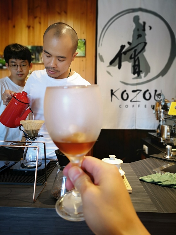 kozou12 楊梅-小僧咖啡 埔心少見手沖 玩攝影也愛咖啡有個性的老闆