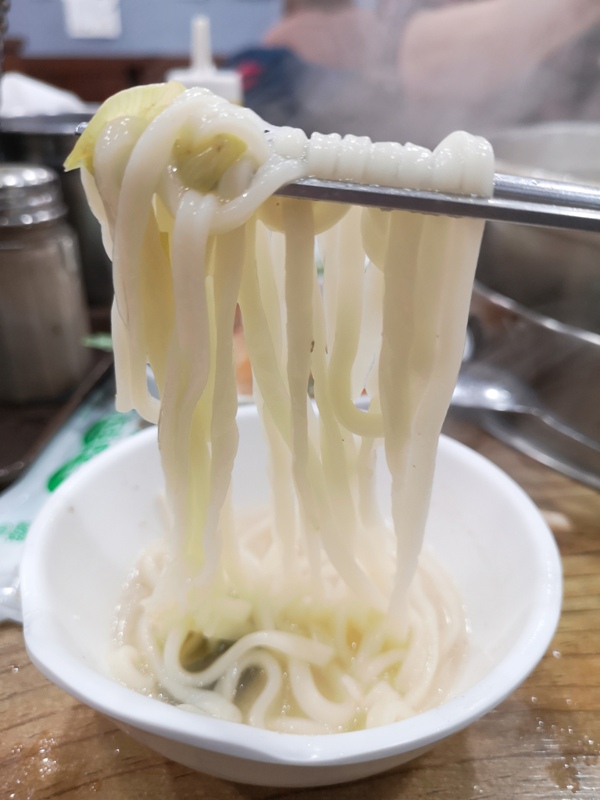 onechicken12 Seoul-首爾공릉 닭한마리孔陵一隻雞(東大門店) 冷冷的天熱熱的鍋 好好吃的雞料理