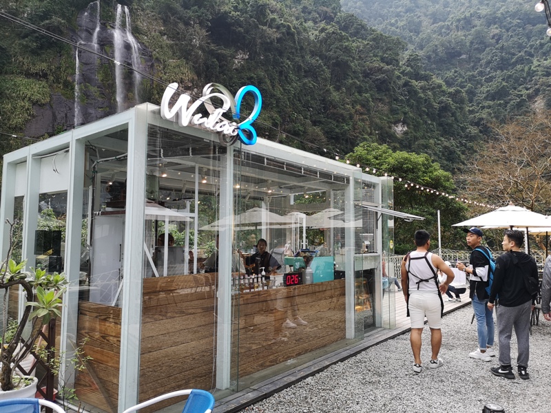 watercoffee01 烏來-瀑布咖啡 坐擁瀑布景觀的時尚咖啡館