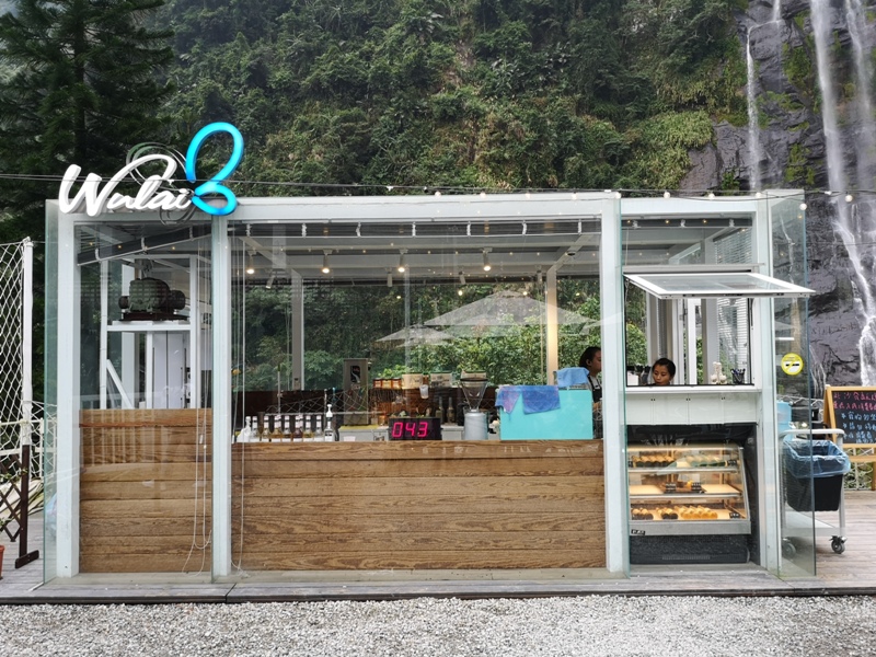 watercoffee02 烏來-瀑布咖啡 坐擁瀑布景觀的時尚咖啡館