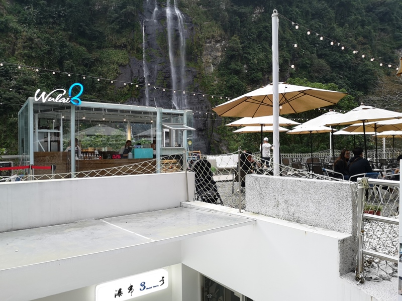 watercoffee03 烏來-瀑布咖啡 坐擁瀑布景觀的時尚咖啡館