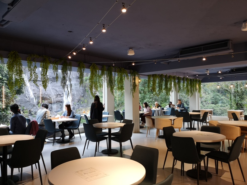 watercoffee05 烏來-瀑布咖啡 坐擁瀑布景觀的時尚咖啡館