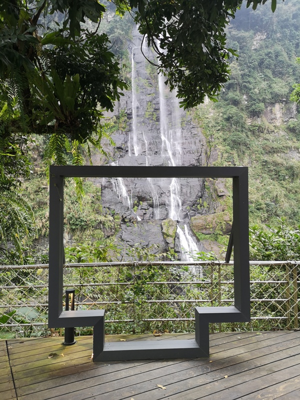 watercoffee17 烏來-瀑布咖啡 坐擁瀑布景觀的時尚咖啡館