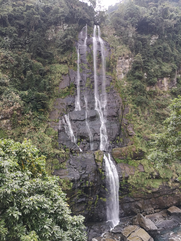 watercoffee18 烏來-瀑布咖啡 坐擁瀑布景觀的時尚咖啡館