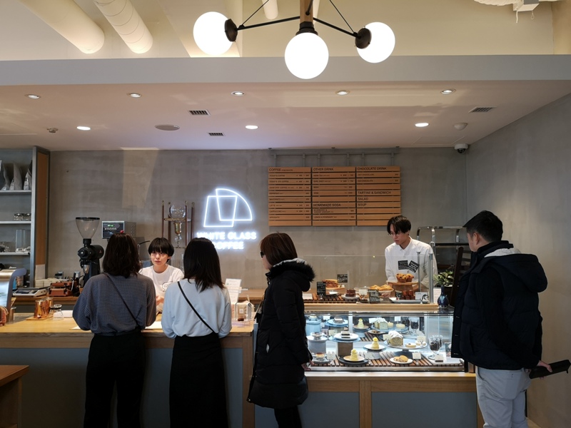 whiteglass07 Shibuya-澀谷White Glass Coffee 有著綠意庭園咖啡館悠閒舒適