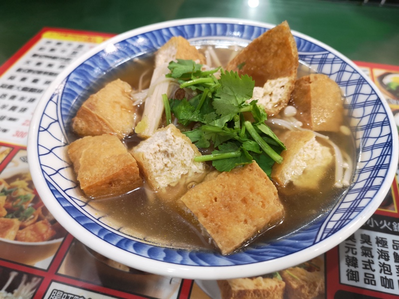 yako07 大安-雅口天香臭豆腐 必比登推薦 通化夜市酥香軟嫩多汁的臭豆腐