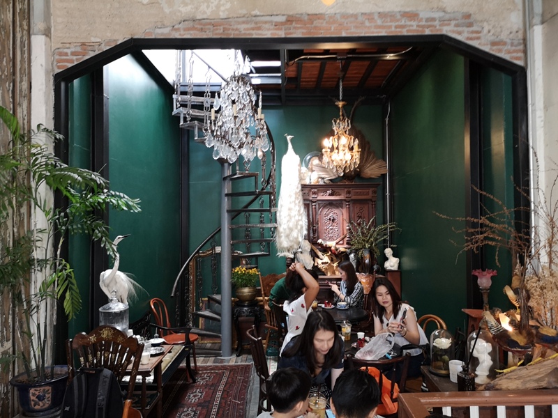 Hatiencafe11 Bangkok-Ha Tien Cafe曼谷臥佛寺旁 復古華麗的咖啡館