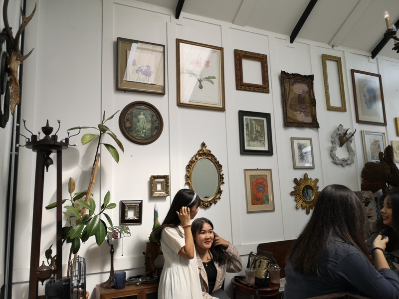 Hatiencafe18 Bangkok-Ha Tien Cafe曼谷臥佛寺旁 復古華麗的咖啡館