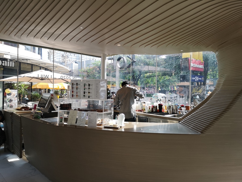 KOF06 Bangkok-甜筒拿鐵創意十足 小而美曼谷KOF Thonglor