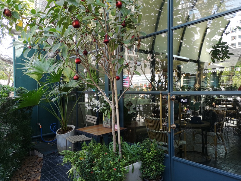 laff2822 Bangkok-曼谷LAFF Cafe室內花園 如溫室般的舒適美好