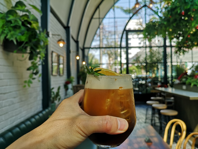 laff2825 Bangkok-曼谷LAFF Cafe室內花園 如溫室般的舒適美好