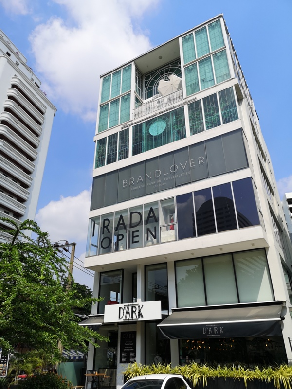 organikahouse02 Bangkok-Organika House (Spa & Cafe)純白青綠無敵浪漫 曼谷網美咖啡館