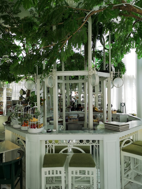 organikahouse07 Bangkok-Organika House (Spa & Cafe)純白青綠無敵浪漫 曼谷網美咖啡館