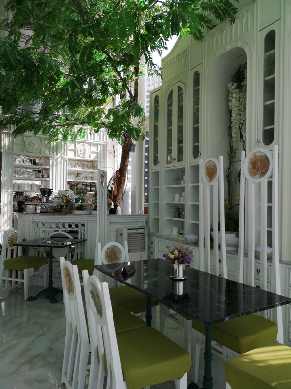 organikahouse12 Bangkok-Organika House (Spa & Cafe)純白青綠無敵浪漫 曼谷網美咖啡館