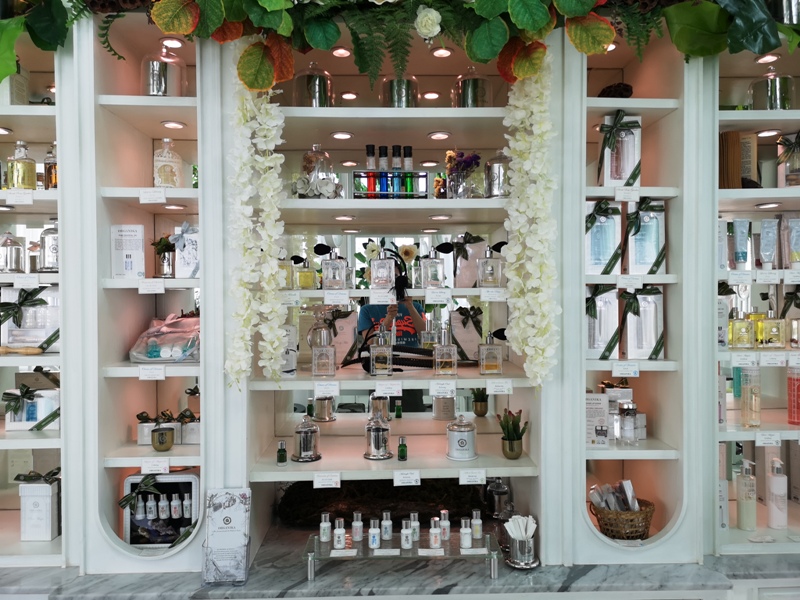 organikahouse18 Bangkok-Organika House (Spa & Cafe)純白青綠無敵浪漫 曼谷網美咖啡館