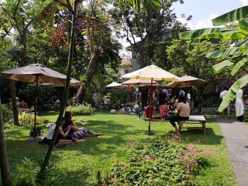 patomliving28 Bangkok-鬧區中小森林Patom Organic Living玻璃屋吸睛好拍 假日市集熱鬧好逛