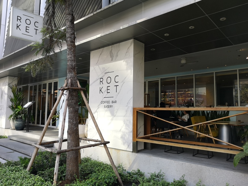 rocketcoffeebar02 Bangkok-Rocket Coffeebar夜晚熱鬧下午悠閒的咖啡館在Sukhumvit Soi 11