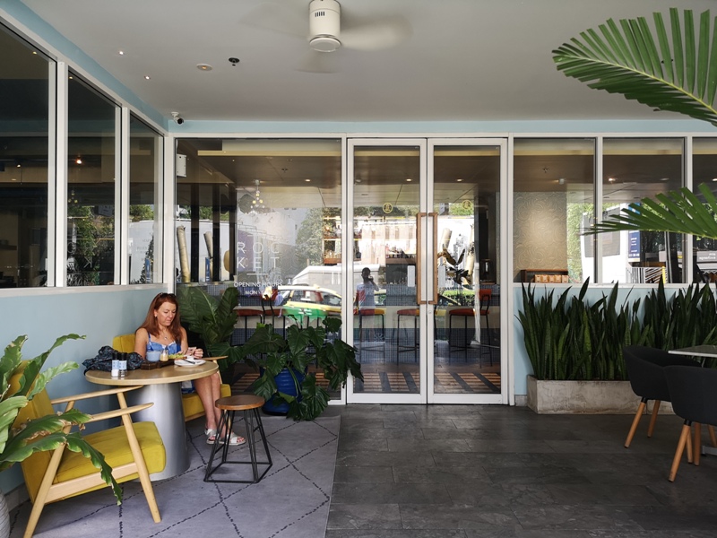rocketcoffeebar06 Bangkok-Rocket Coffeebar夜晚熱鬧下午悠閒的咖啡館在Sukhumvit Soi 11