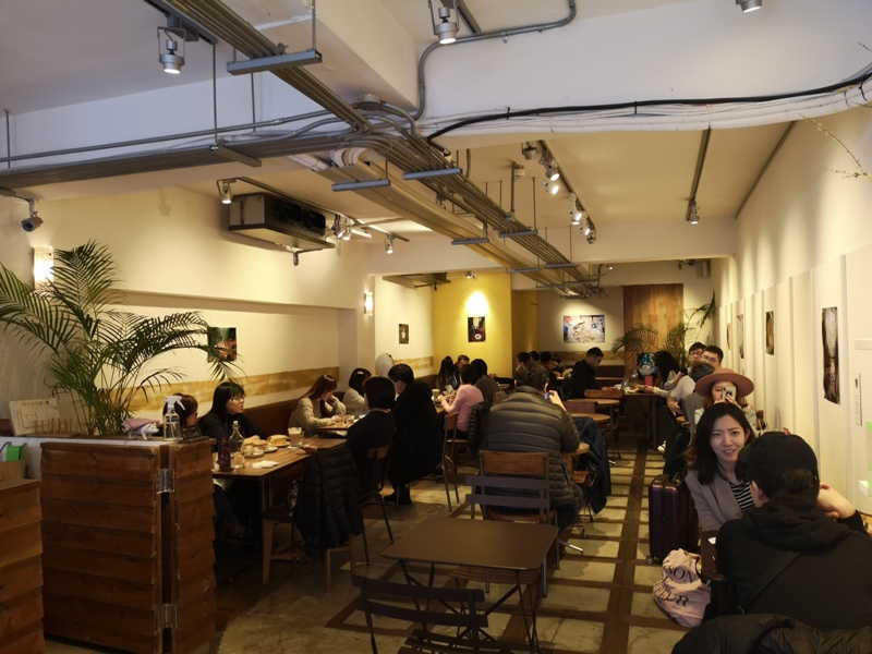 fujintree35308 松山-富錦樹353咖啡 開放式空間 把街廓納入咖啡館 空氣陽光與街景