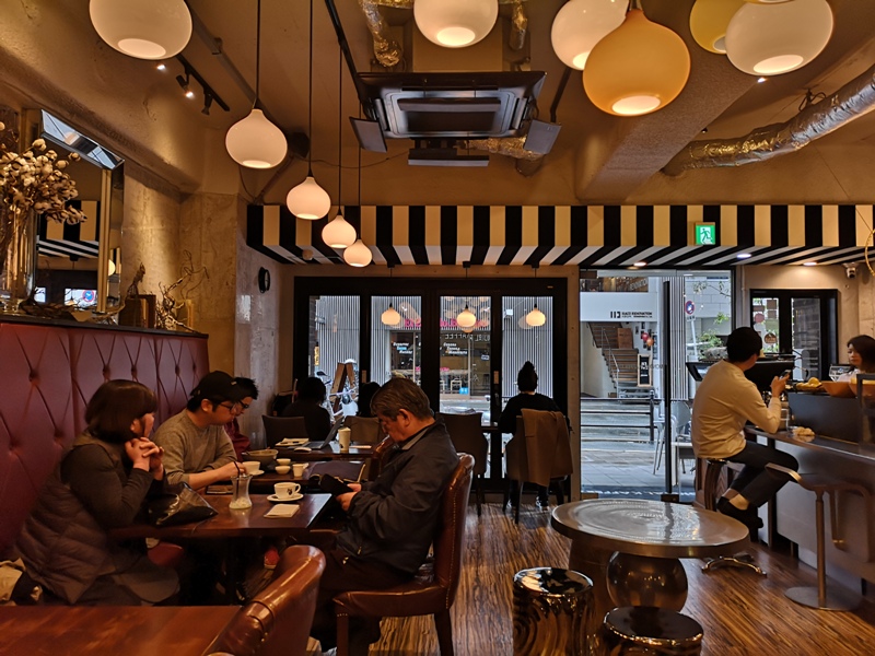 mondialcoffee07 Osaka-Mondial Kaffee大阪難波附近美式復古風咖啡館 果真冠軍的拉花啊