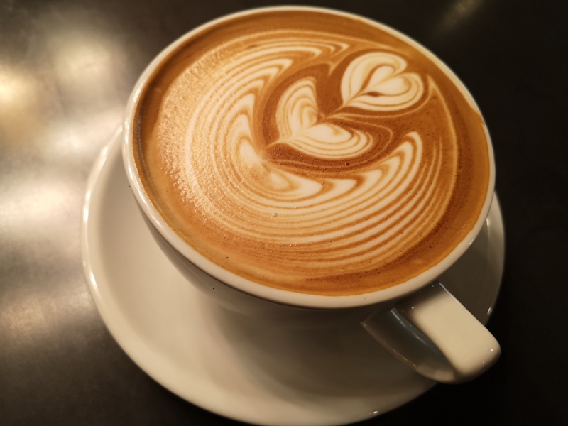 mondialcoffee11 Osaka-Mondial Kaffee大阪難波附近美式復古風咖啡館 果真冠軍的拉花啊