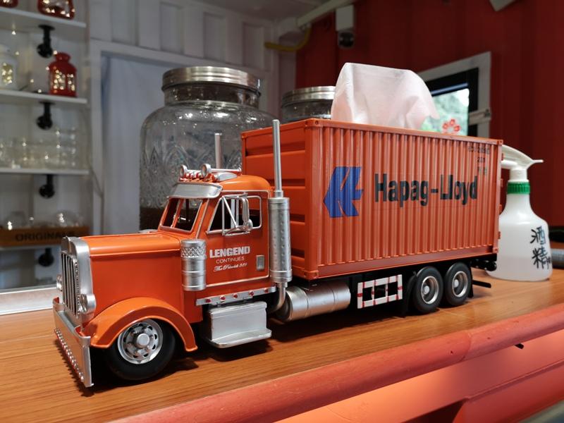 rainbowcoffee09 峨眉-89咖啡 美麗蜿蜒台三線旁的一抹彩虹貨櫃屋