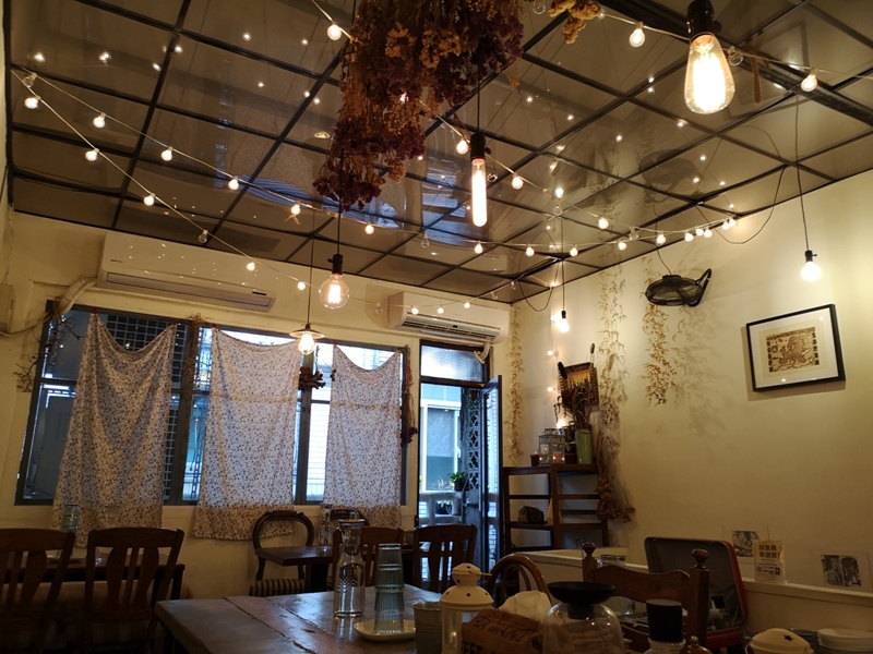 timeseat09 士林-Time's Eat 士林站小巷內美食多 鄉村風環境秀氣優雅 燉飯濃郁適中好吃