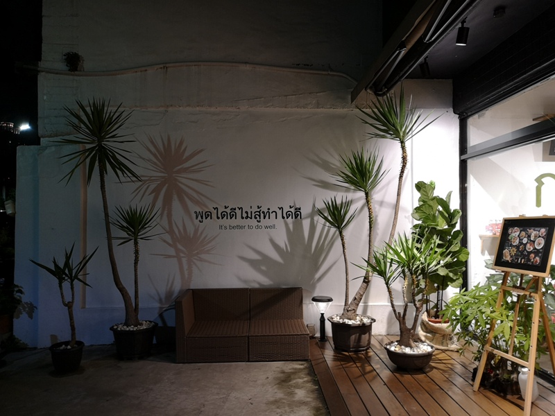 bangkokmarkett03 新竹-曼谷市場 不太辣的泰國菜 好拍好吃