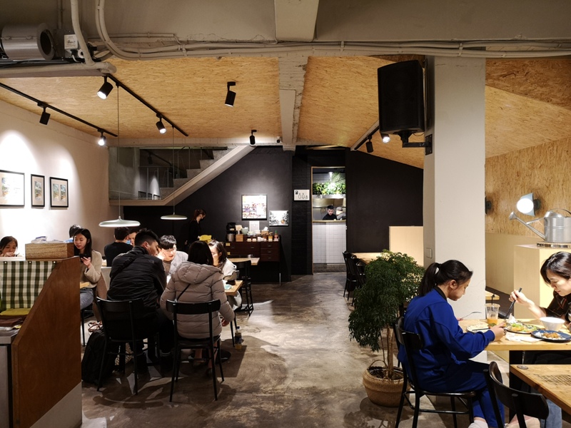 bangkokmarkett05 新竹-曼谷市場 不太辣的泰國菜 好拍好吃