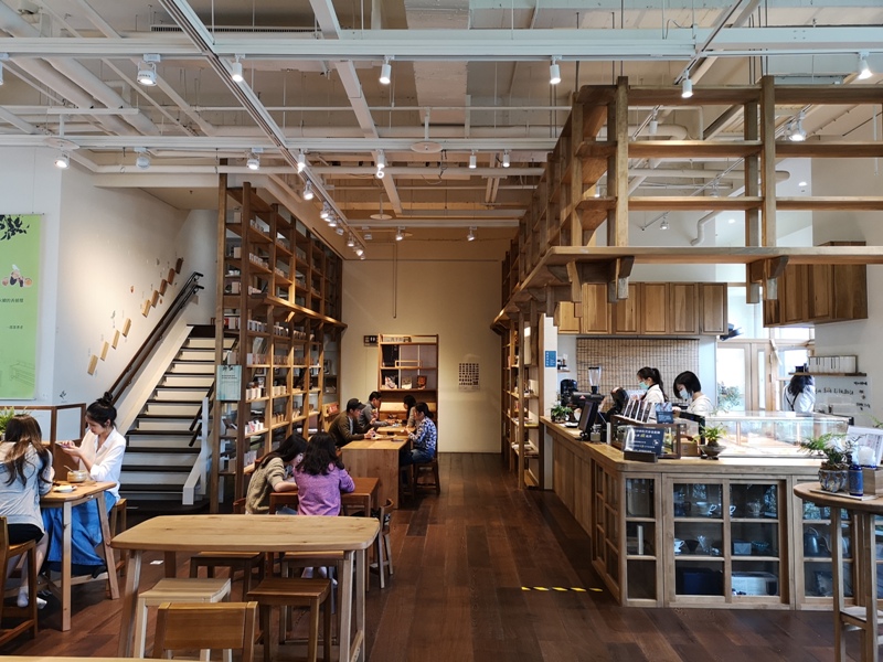 bluebeans05 竹北-藍豆咖啡 帶著現代清爽明亮的日式空間 喝杯咖啡感受小學校人文氣息