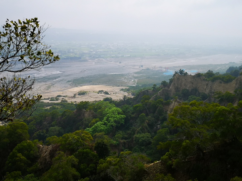 firemountain43 三義-火炎山 迷你大峽谷 感受大自然鬼斧奇怪