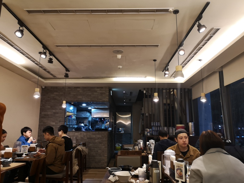 itto4 中山-麵屋一燈 Menya Itto第一名的拉麵 飄洋過海來的魚介豚骨