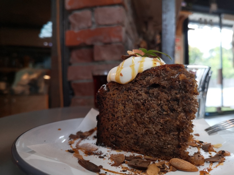 runiscoffee130121 文山-小廢墟Ruins Coffee Roasters老屋新生命 鐵皮屋下的文青咖啡 老宅 甜點搭咖啡好美味