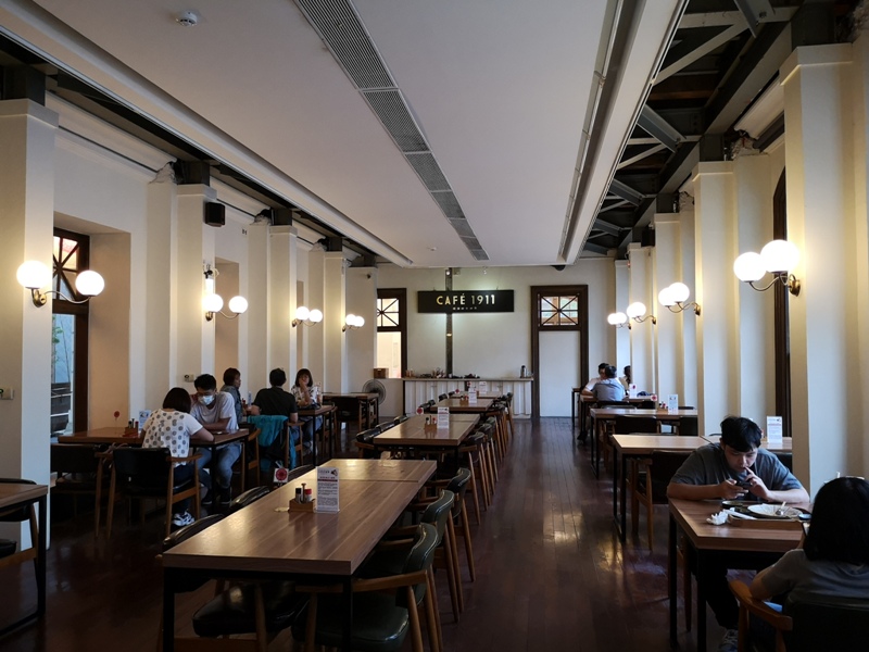 citypolice03 台中-文學館/州廳/市役所/Cafe 1911 日式風情半日遊