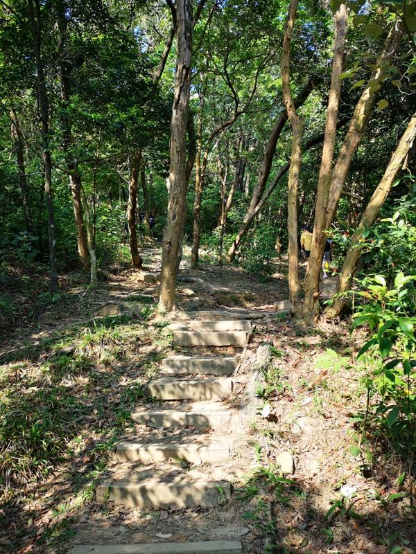 goldenfacemt07 內湖-金面山 華山論劍剪刀石 大石壁輕鬆有趣