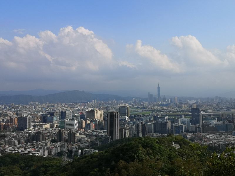 goldenfacemt15 內湖-金面山 華山論劍剪刀石 大石壁輕鬆有趣