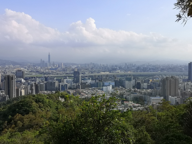 goldenfacemt17 內湖-金面山 華山論劍剪刀石 大石壁輕鬆有趣